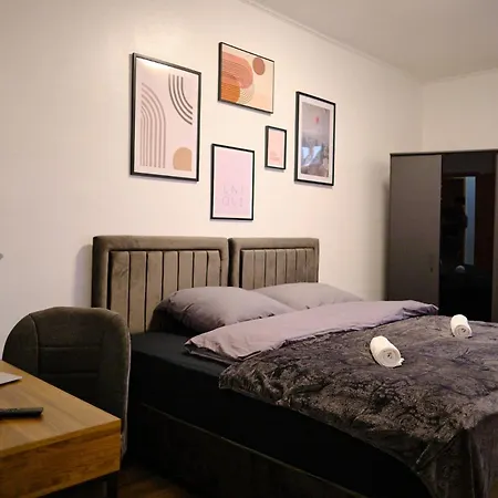 Primetime Fuer 8+kueche/wifi Appartement